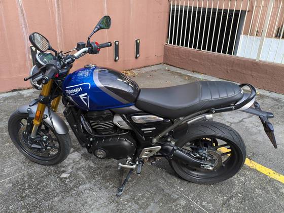 TRIUMPH SPEED 400 